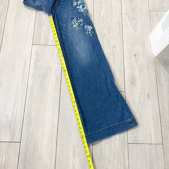 DRIFTWOOD Martha Hydrangea Jeans Wide Leg Boho Embroidered Hippie Size 26 x 34 - Picture 9 of 10